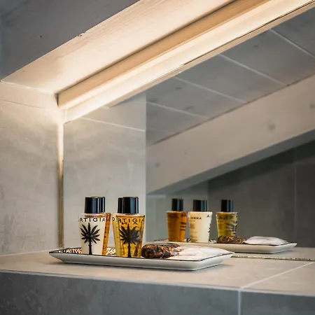 Manganelli Apartment *