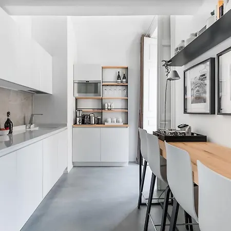 Manganelli Apartment *